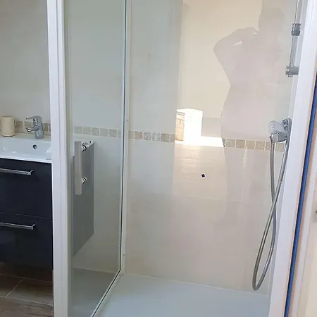 펜션 Maison En Pierre Avec Piscine Privee - 6 Pers. - Fr-1-824-29 *