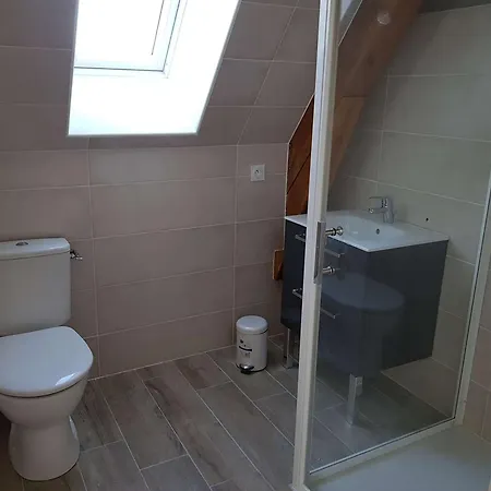 펜션 Maison En Pierre Avec Piscine Privee - 6 Pers. - Fr-1-824-29 뫼젱제미레몽
