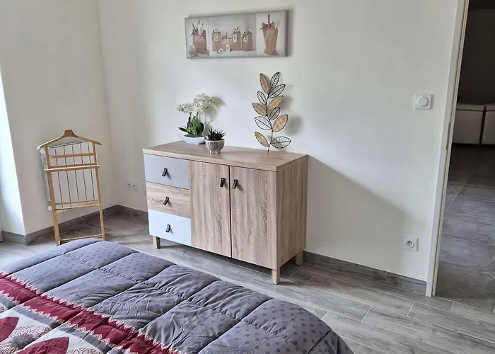 Maison En Pierre Avec Piscine Privee - 6 Pers. - Fr-1-824-29 度假居